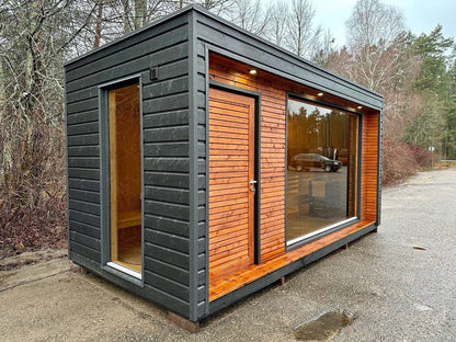 The Hideout 6 Person Traditional Sauna 5m
