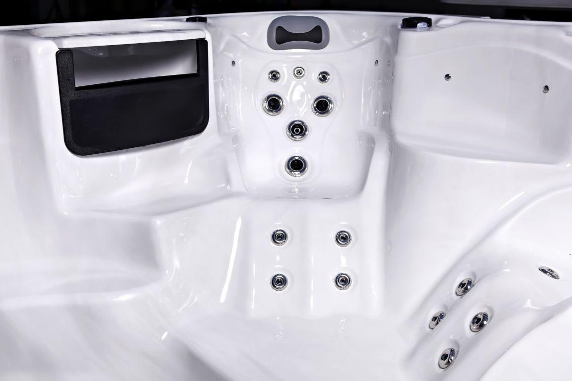 Platinum Spas Ares Swim Spa V3 - Nuovo Luxury