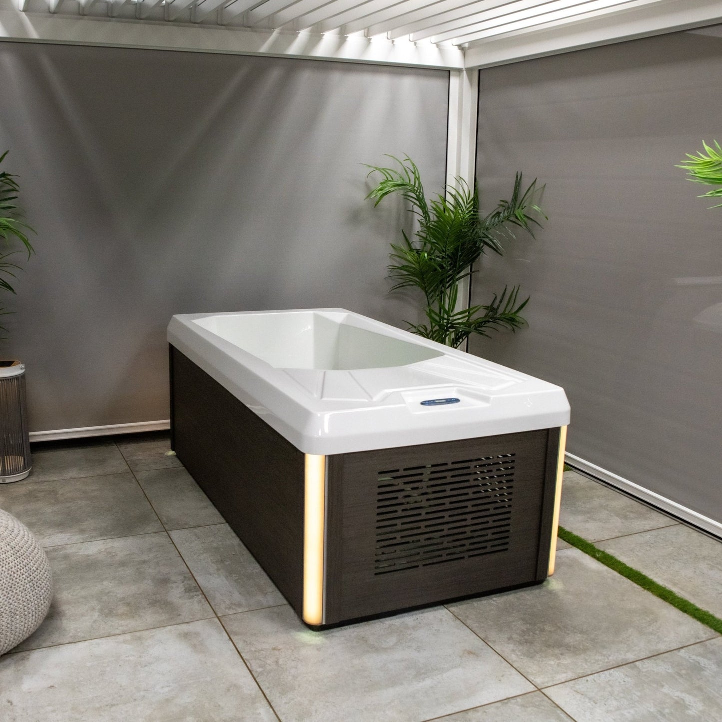 Chill Tub Pro - With Chiller & Wifi Control - Nuovo Luxury - Ice Bath