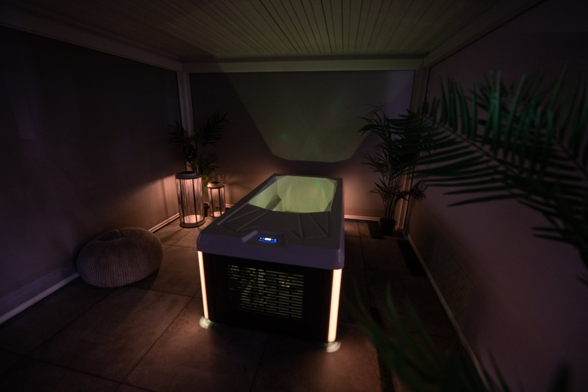 Chill Tub Pro - With Chiller & Wifi Control - Nuovo Luxury - Ice Bath
