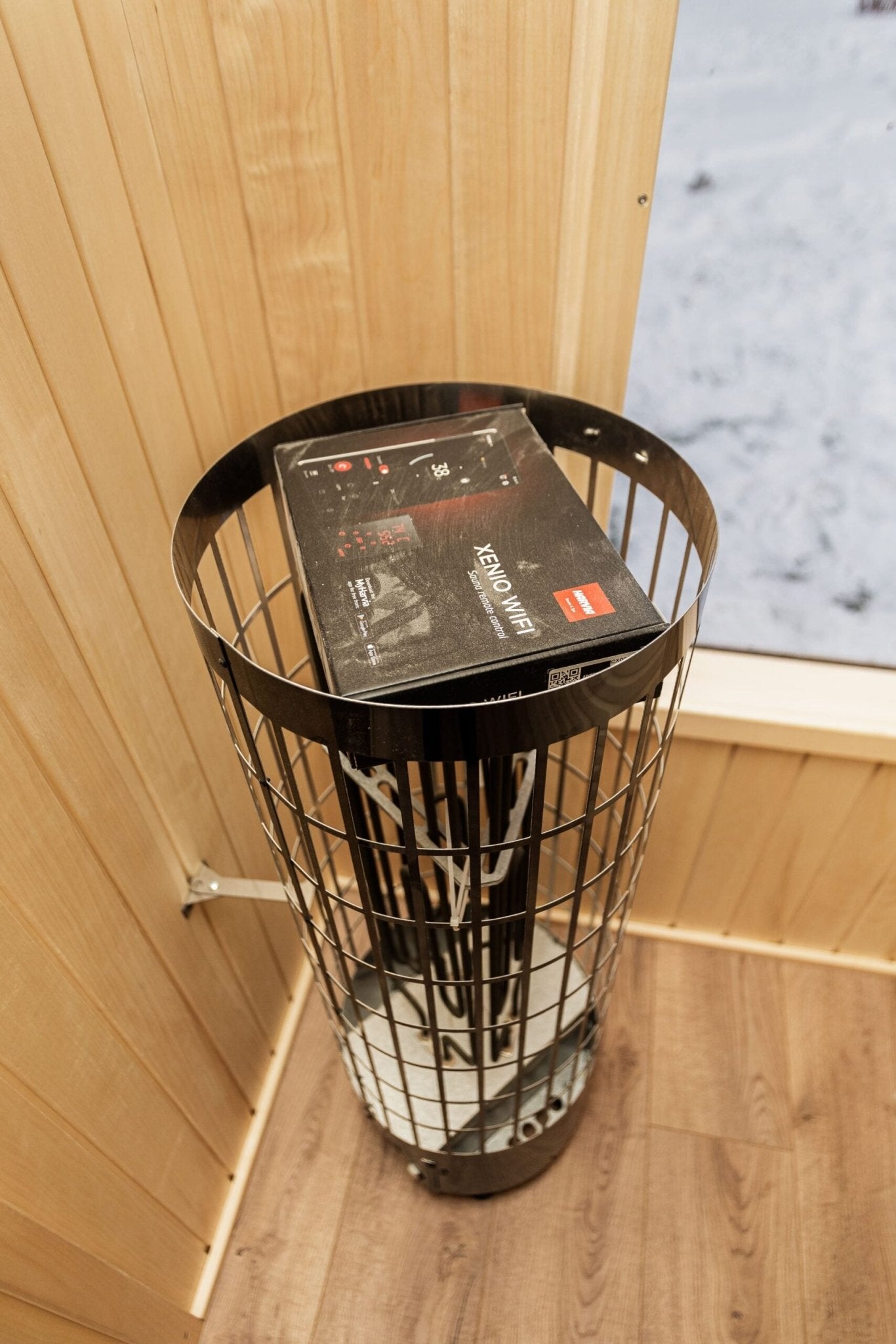 Halo Saunas Allure 4 Person Traditional Sauna - Nuovo Luxury - Outdoor Sauna