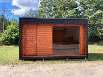 Halo Saunas Hideout 6 Person Traditional Sauna 5m - Nuovo Luxury - Outdoor Sauna