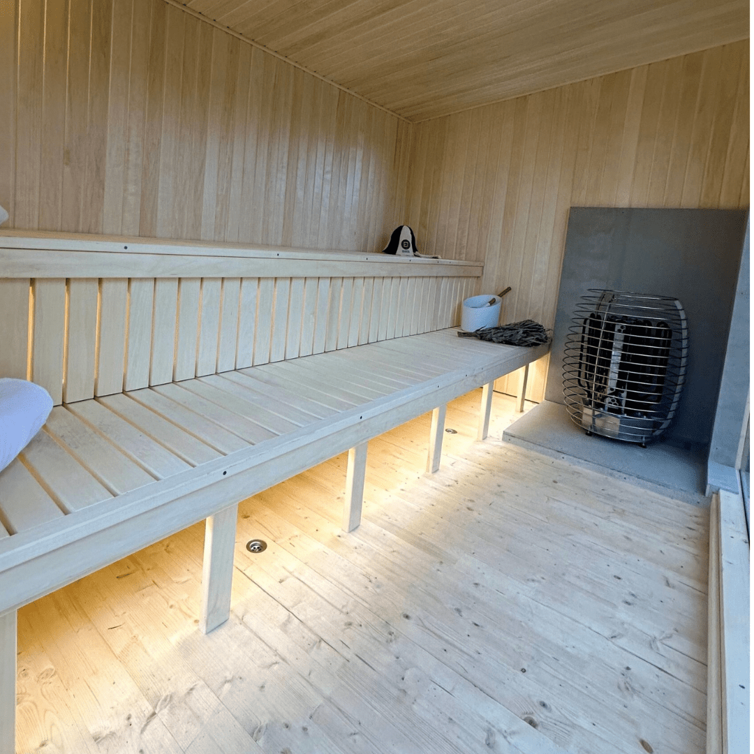 Halo Saunas Hideout 6 Person Traditional Sauna 5m - Nuovo Luxury - Outdoor Sauna