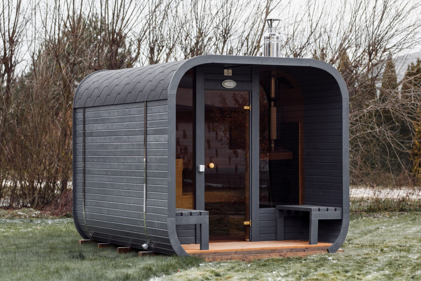 Halo Saunas Rejuvenation Quad Traditional Outdoor 4 to 6 Person Sauna - Nuovo Luxury - Outdoor Sauna