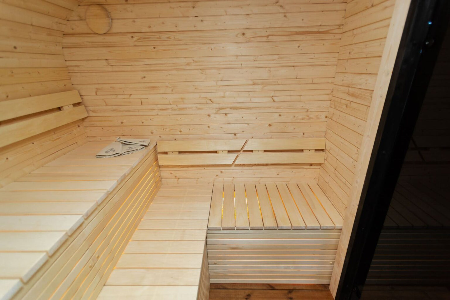 Halo Saunas Sanctuary 2 in 1 Spa Hot Tub & Sauna Combo - Nuovo Luxury - Outdoor Sauna
