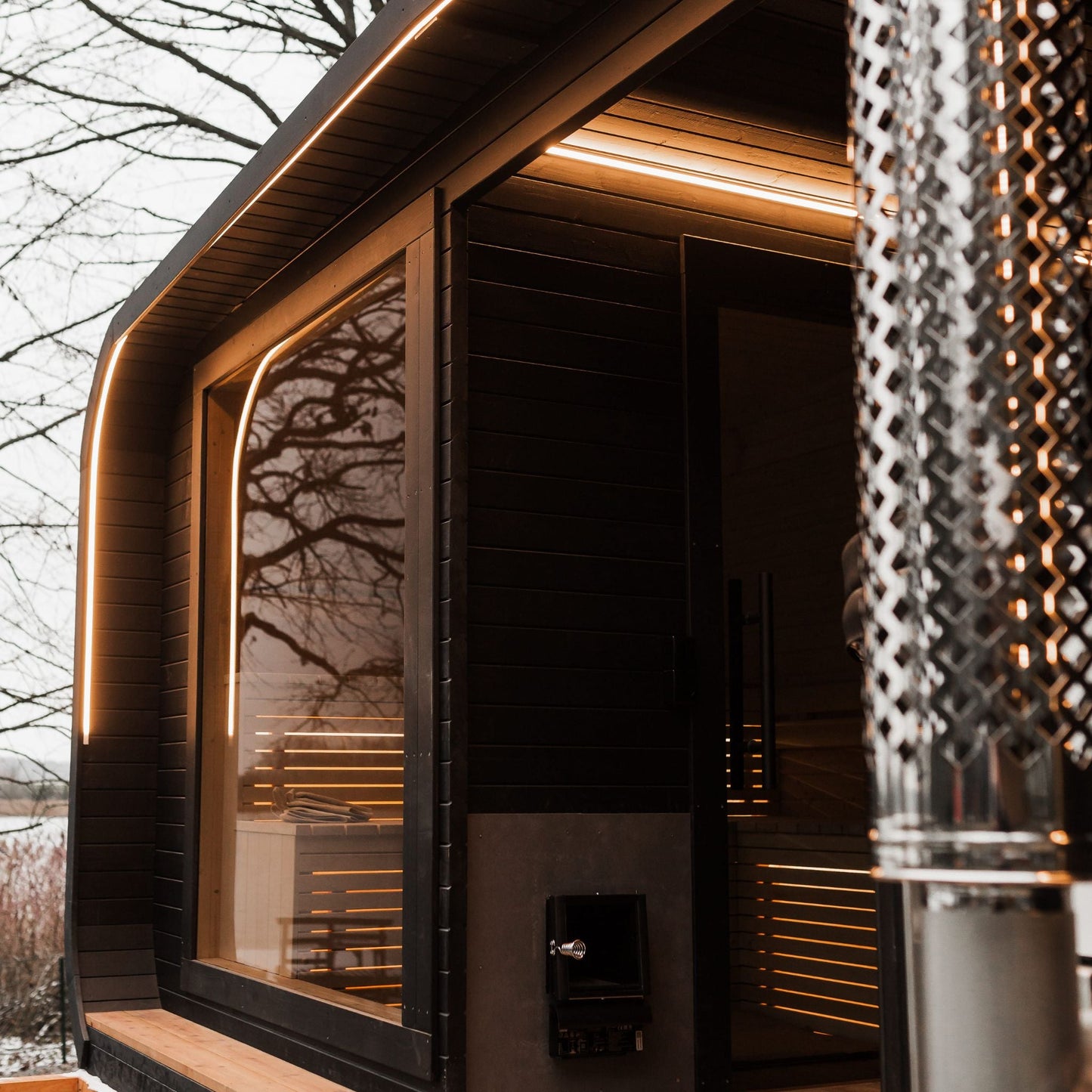 Halo Saunas Sanctuary 2 in 1 Spa Hot Tub & Sauna Combo - Nuovo Luxury - Outdoor Sauna