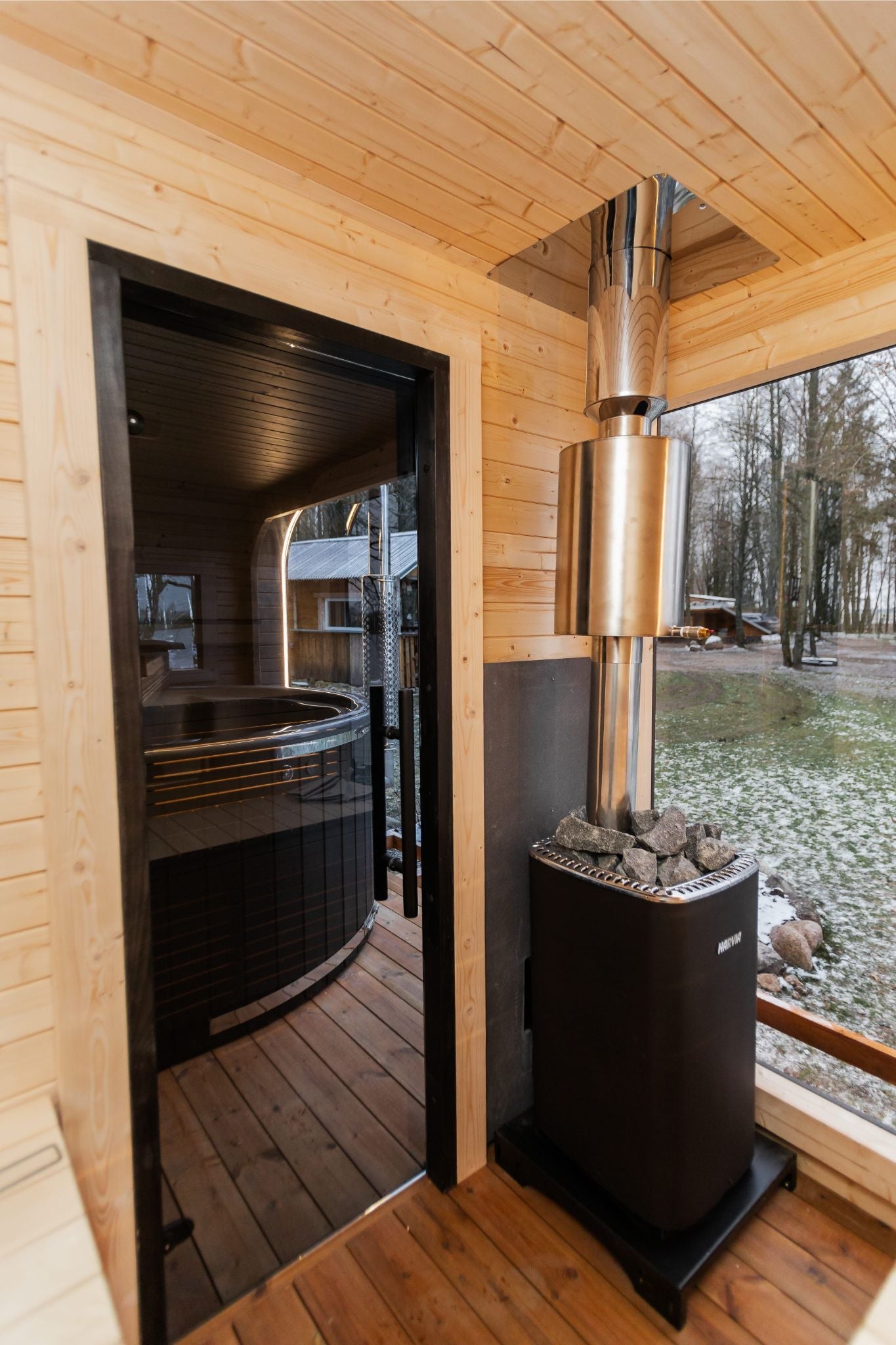Halo Saunas Sanctuary 2 in 1 Spa Hot Tub & Sauna Combo - Nuovo Luxury - Outdoor Sauna