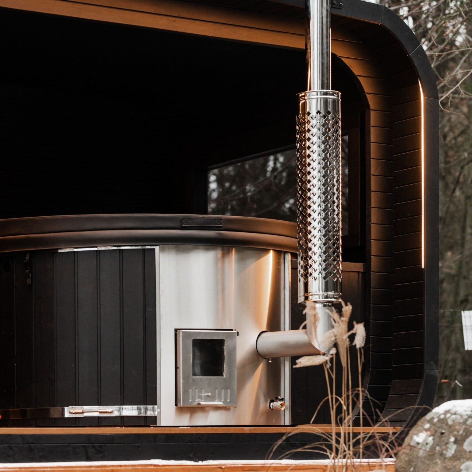 Halo Saunas Sanctuary 2 in 1 Spa Hot Tub & Sauna Combo - Nuovo Luxury - Outdoor Sauna