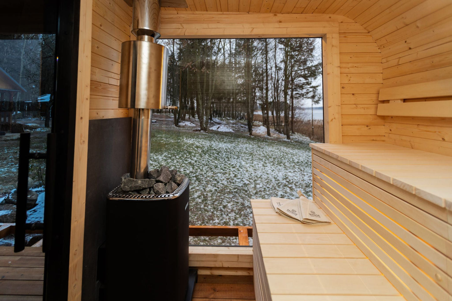 Halo Saunas Sanctuary 2 in 1 Spa Hot Tub & Sauna Combo - Nuovo Luxury - Outdoor Sauna
