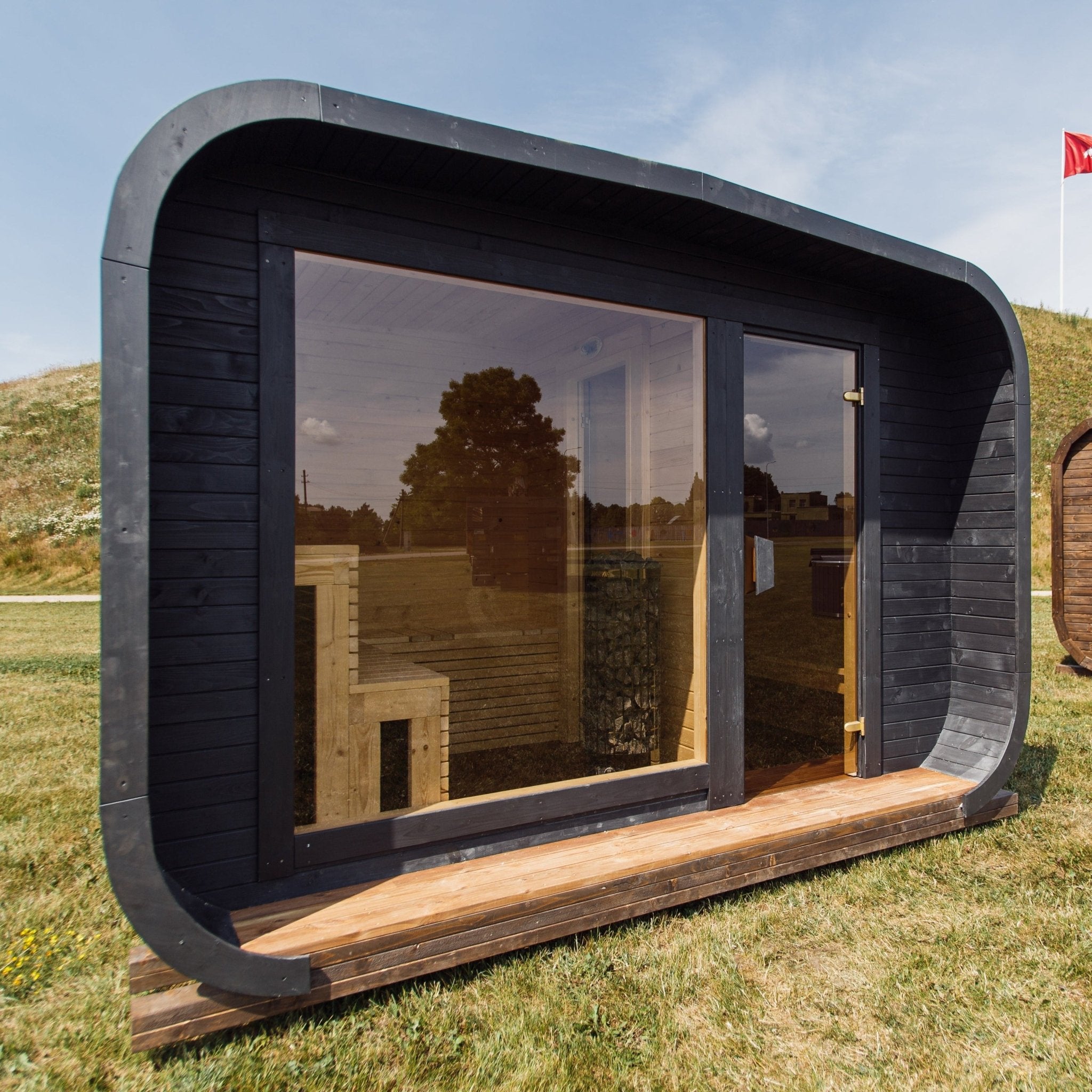Halo Saunas Sanctuary V1 4 - 6 Person Traditional Outdoor Sauna - Nuovo Luxury - Outdoor Sauna