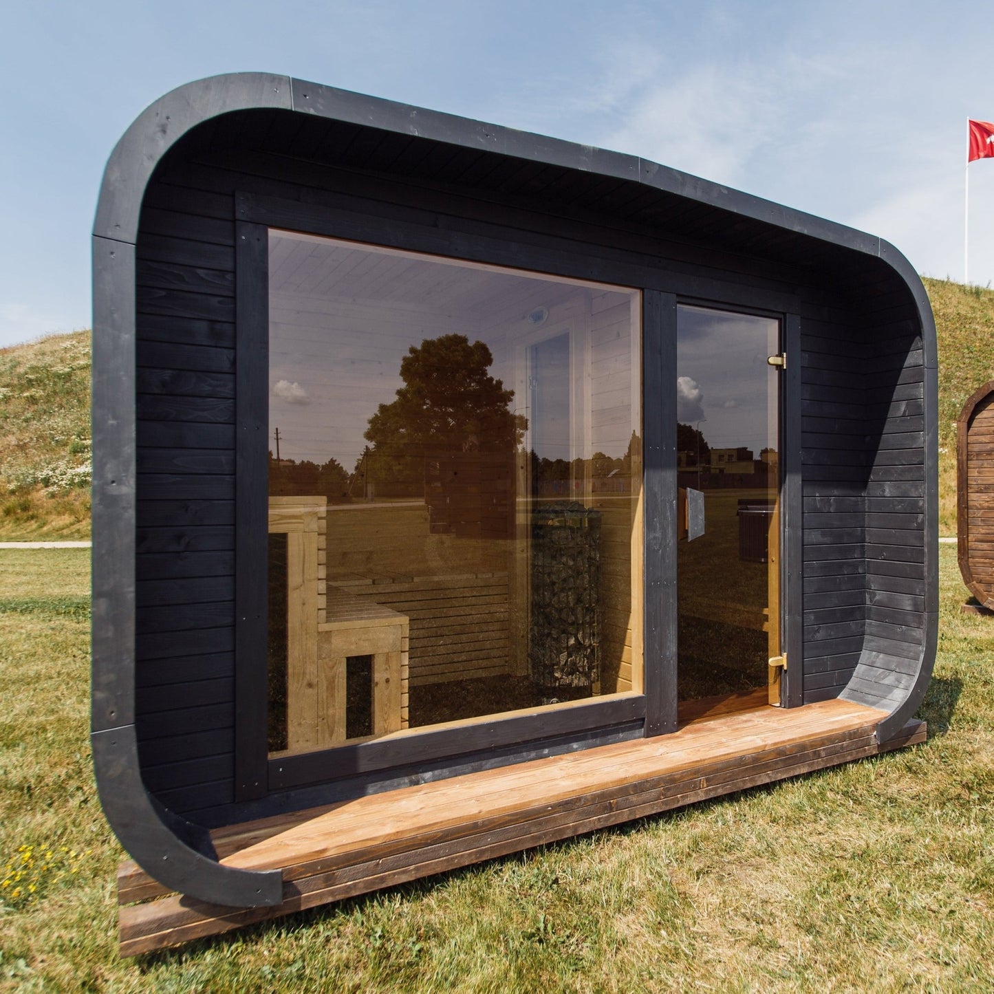 Halo Saunas Sanctuary V1 4 - 6 Person Traditional Outdoor Sauna - Nuovo Luxury - Outdoor Sauna