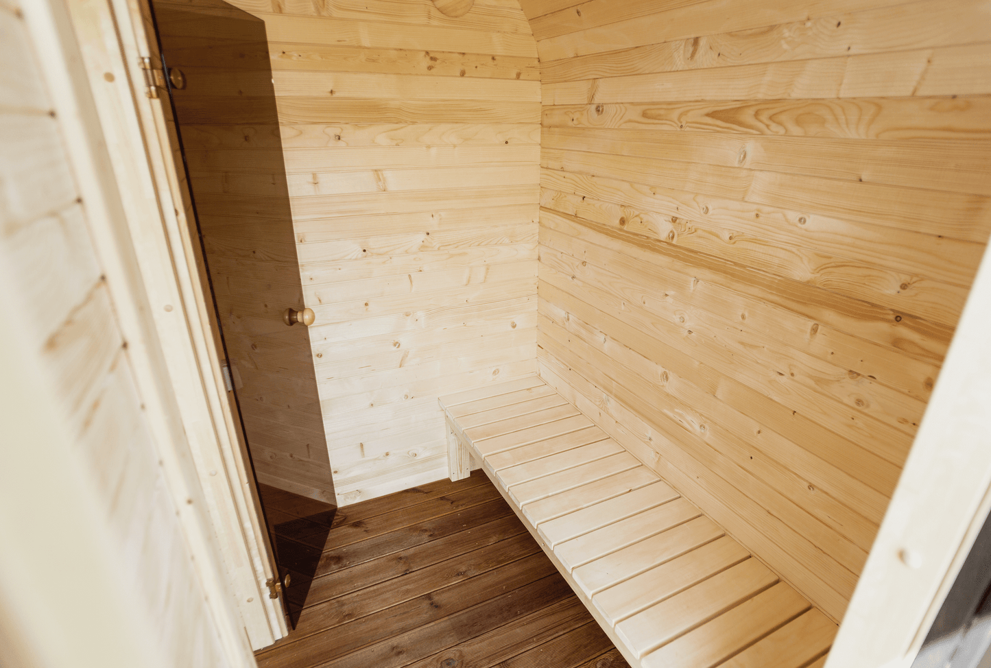 Halo Saunas Sanctuary V1 4 - 6 Person Traditional Outdoor Sauna - Nuovo Luxury - Outdoor Sauna