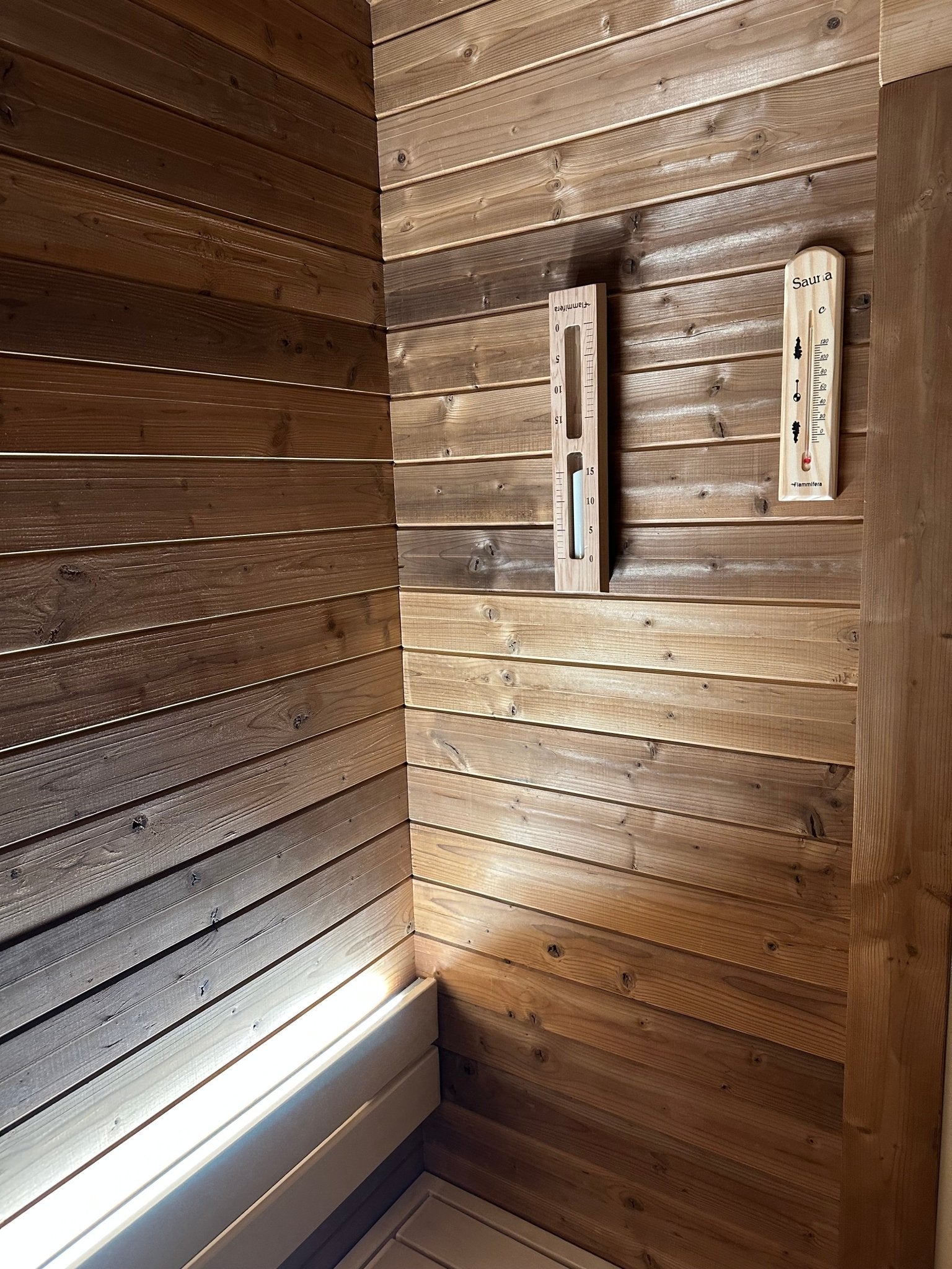 Halo Saunas Sanctuary V2 Thermo - wood Outdoor Sauna - Nuovo Luxury - Outdoor Sauna