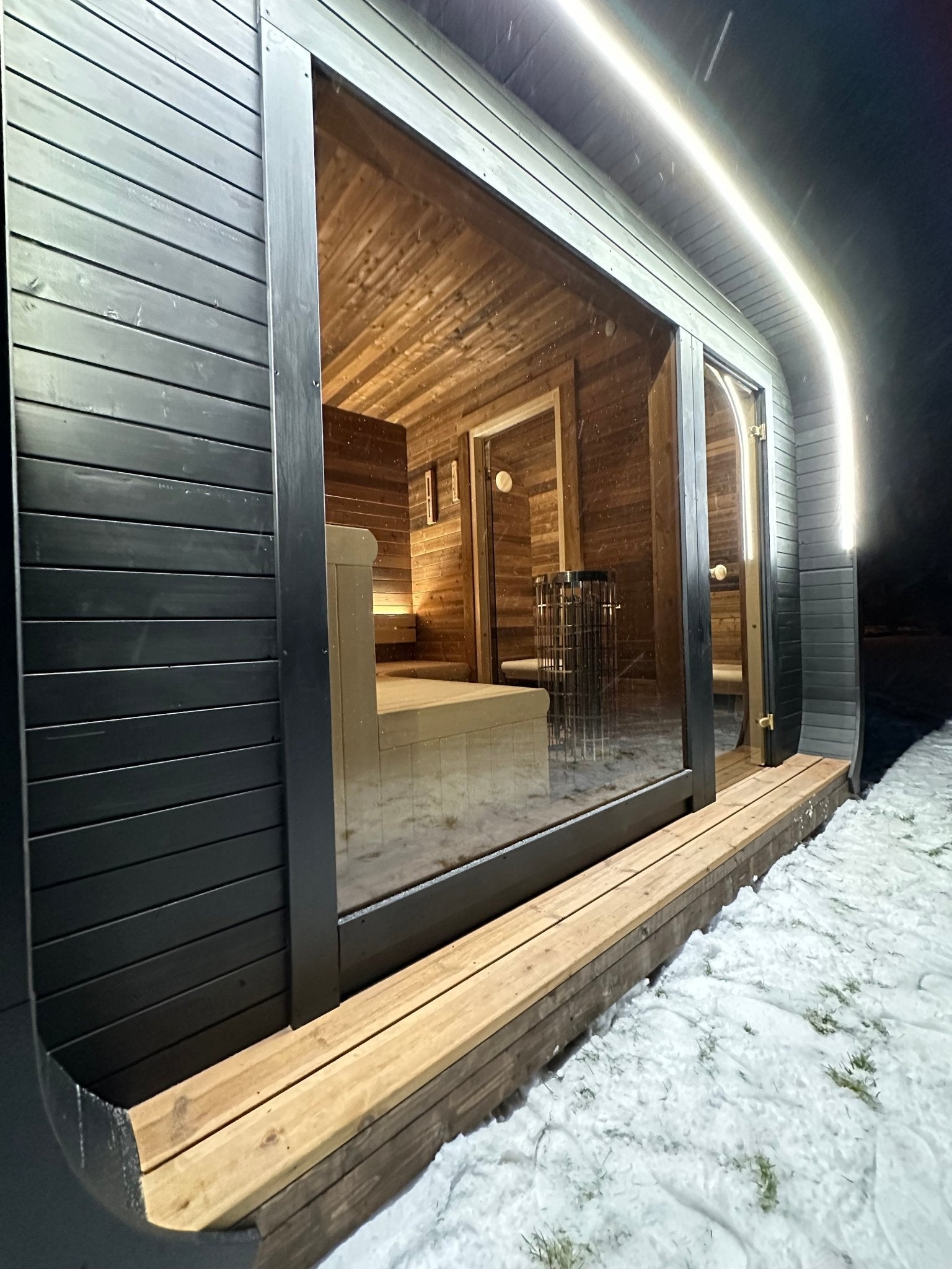 Halo Saunas Sanctuary V2 Thermo - wood Outdoor Sauna - Nuovo Luxury - Outdoor Sauna
