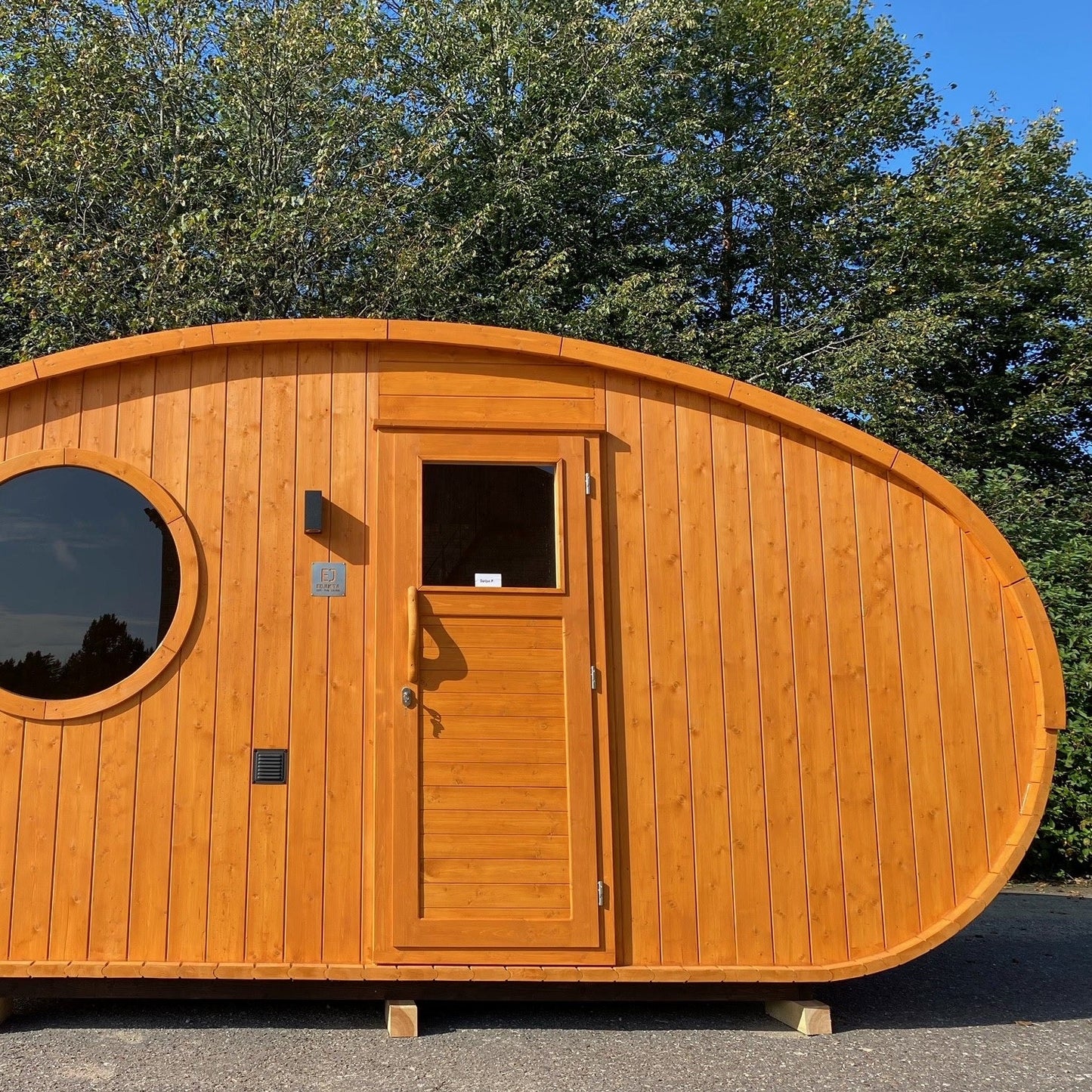 Halo Saunas Tranquil Ellipse Sauna 5m x 2.38m - Nuovo Luxury - Outdoor Sauna