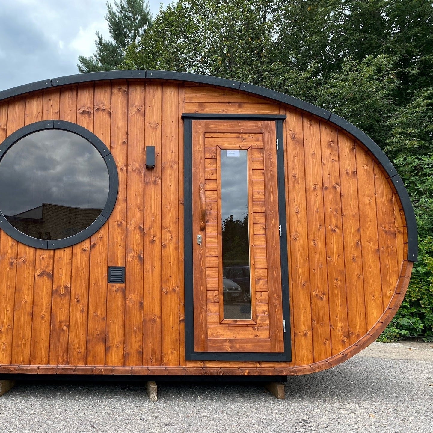 Halo Saunas Tranquil Ellipse Sauna 5m x 2.38m - Nuovo Luxury - Outdoor Sauna
