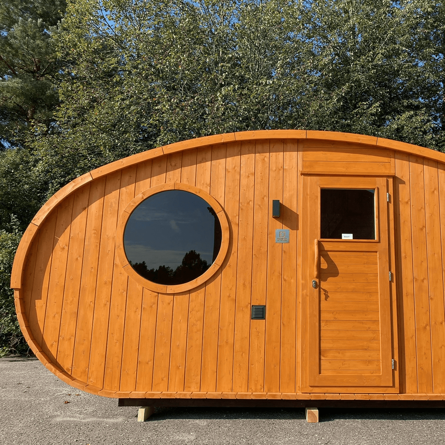 Halo Saunas Tranquil Ellipse Sauna 5m x 2.38m - Nuovo Luxury - Outdoor Sauna