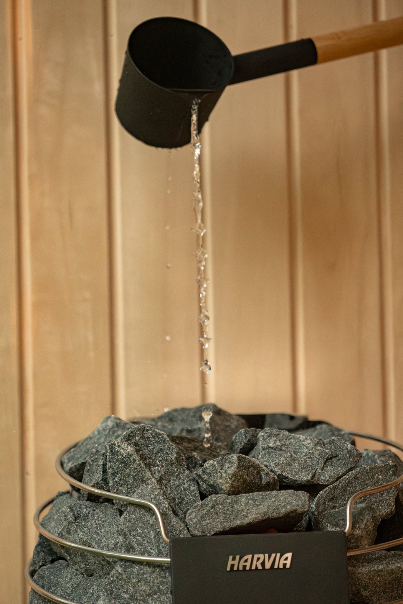 Heatwave 4 Person Sauna - Nuovo Luxury - Outdoor Sauna