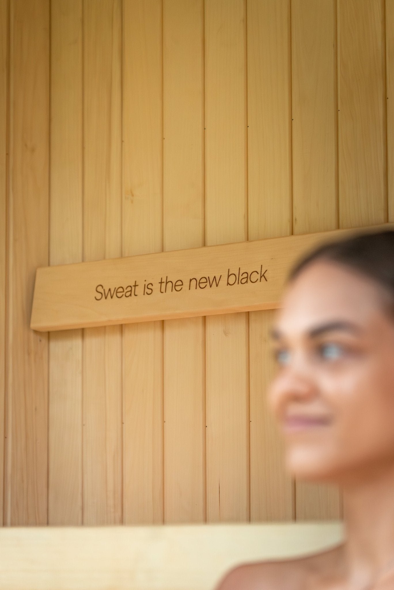 Heatwave 4 Person Sauna - Nuovo Luxury - Outdoor Sauna