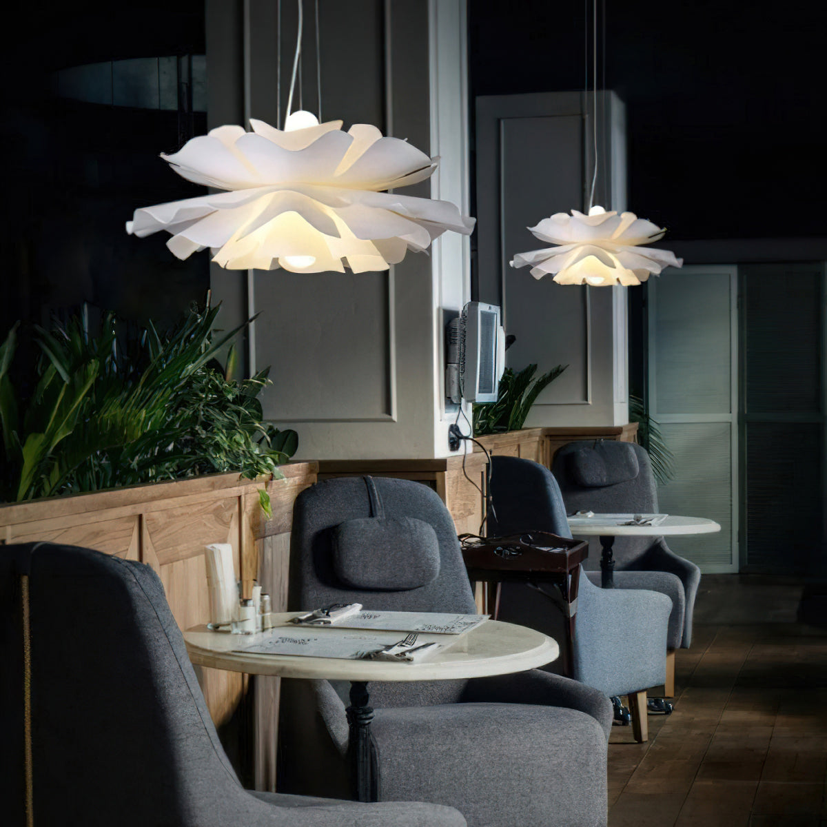 Loto Petal Pendant Light
