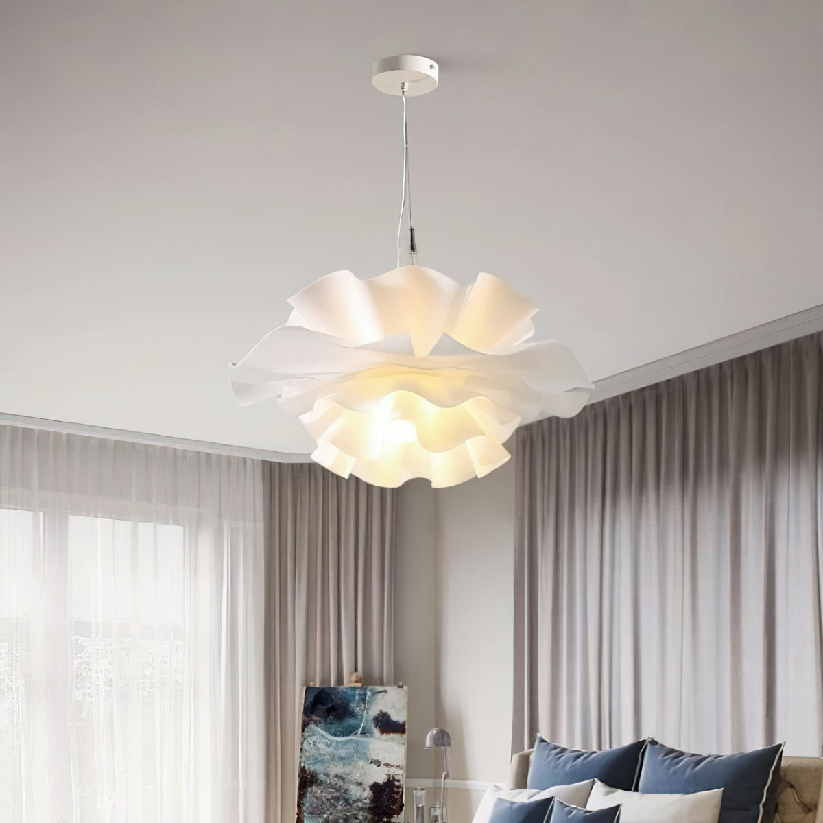 Loto Petal Pendant Light