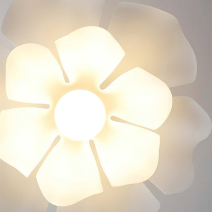 Loto Petal Pendant Light