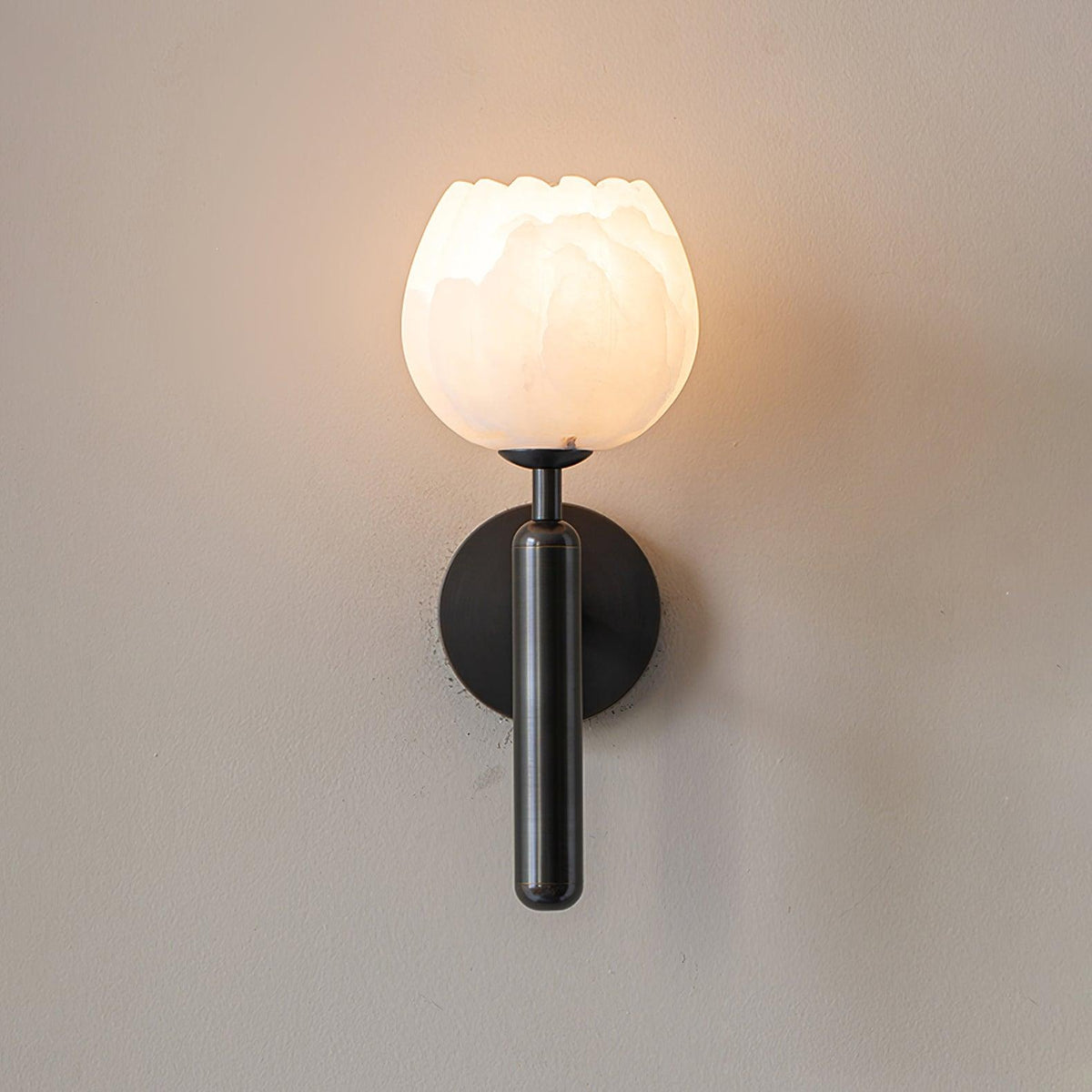 Sasso Alabaster Wall Light