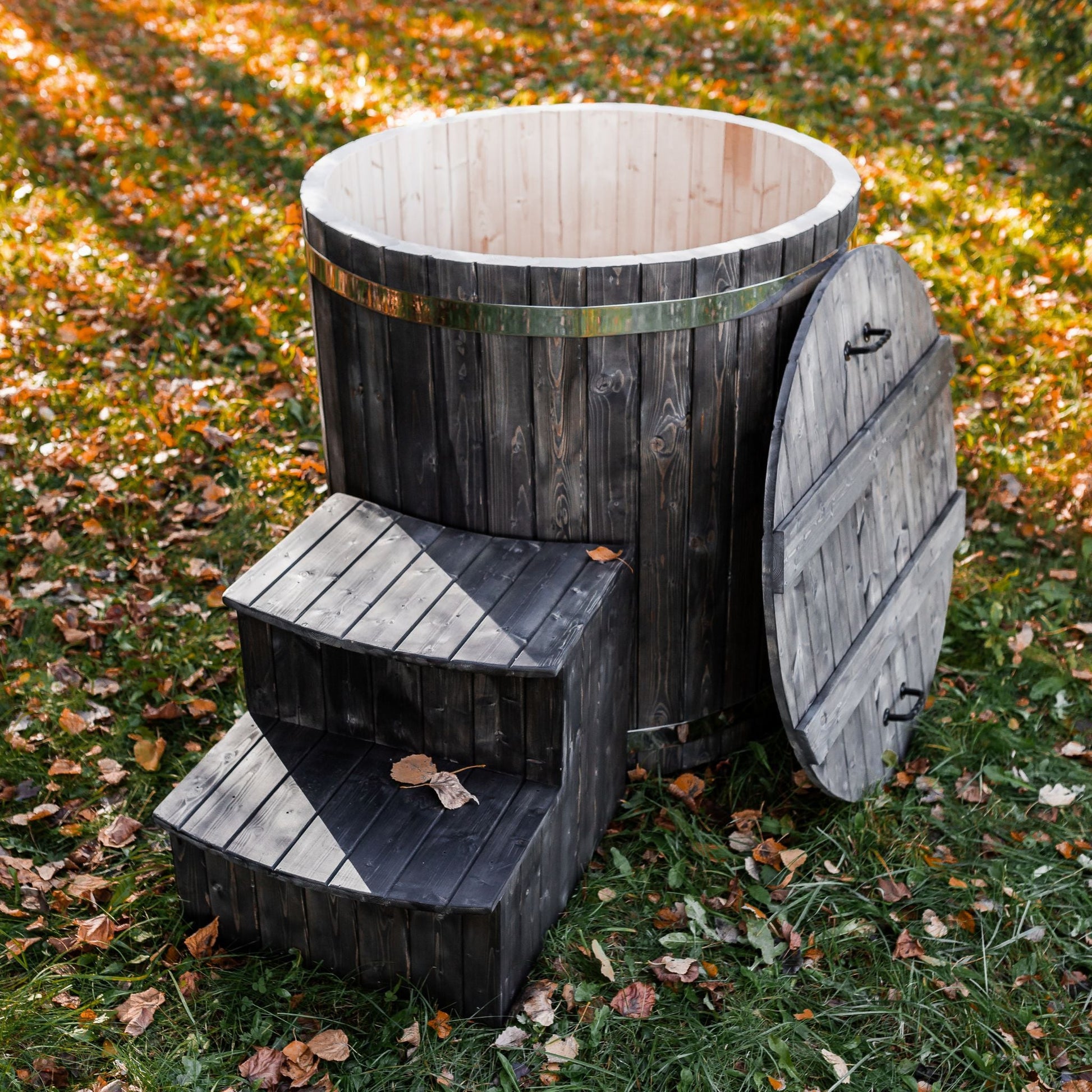Nordic Chill Barrel – Cold Plunge Tub - Nuovo Luxury - Ice Bath