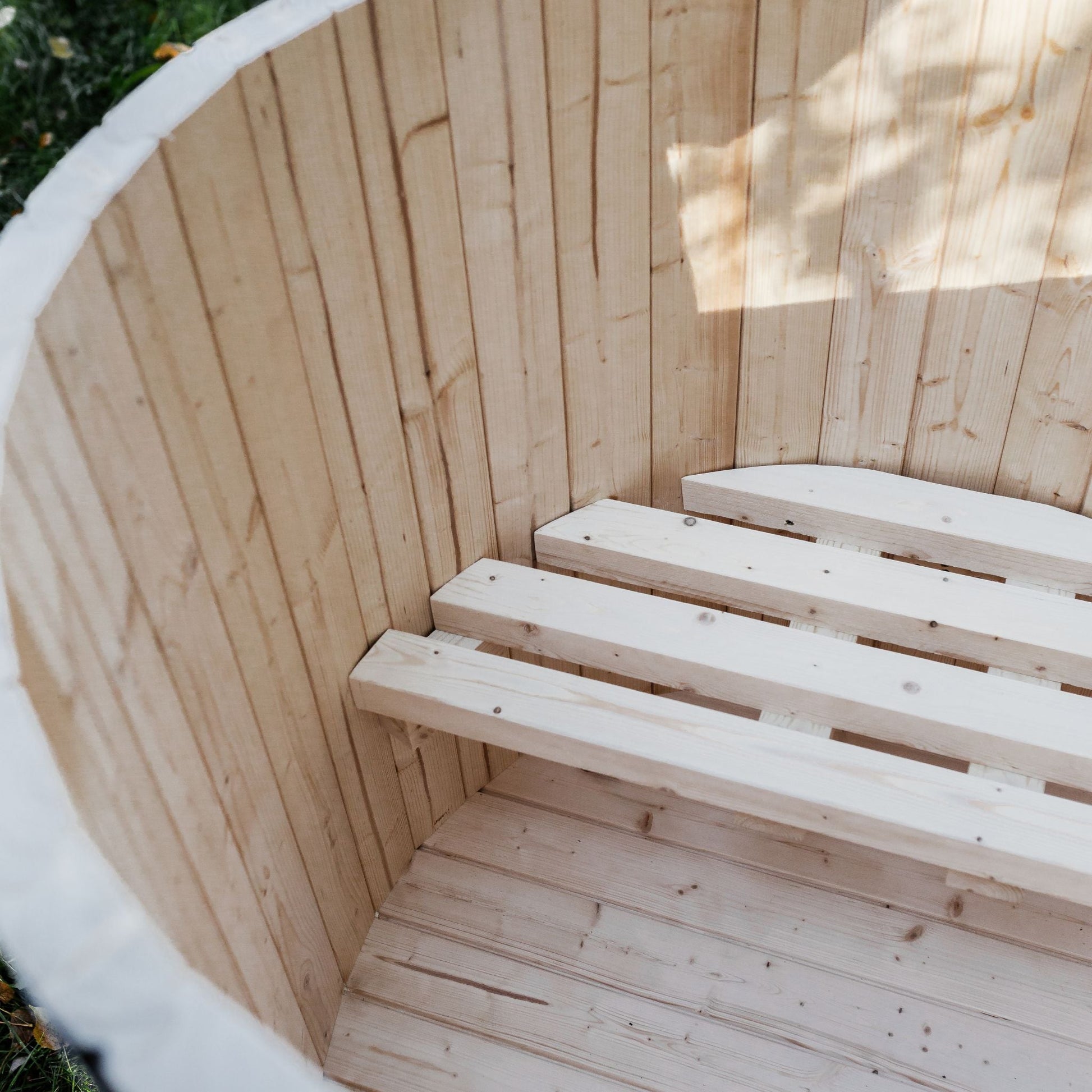 Nordic Chill Barrel – Cold Plunge Tub - Nuovo Luxury - Ice Bath