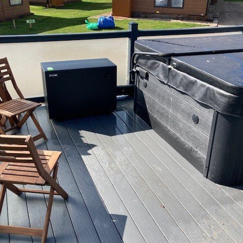 Aquark Mr Silence Hot Tub & Swim Spa Air Source Inverter Heat Pump 9kW - Nuovo Luxury - heat pump