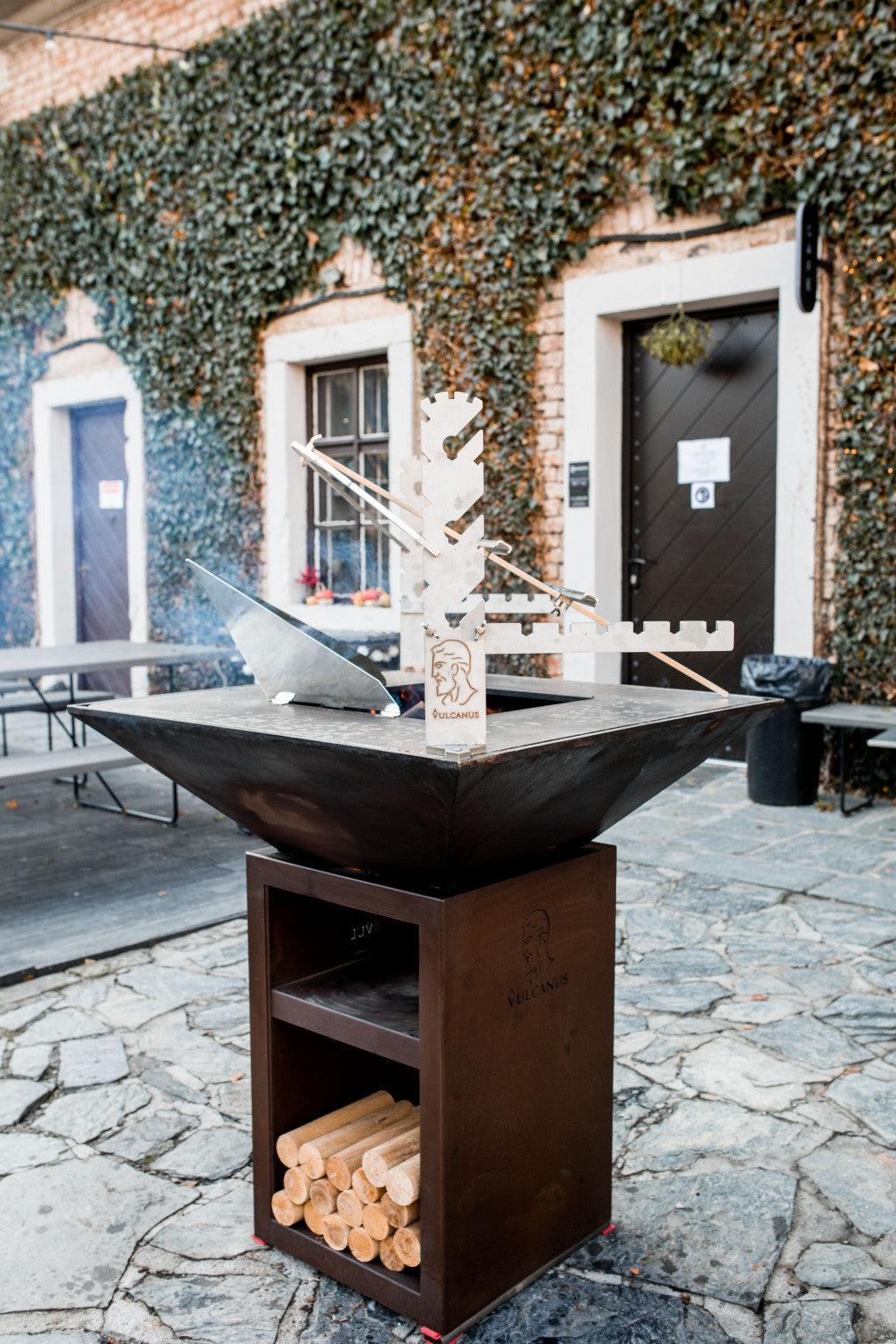 Vulcanus Pro 910 Chef Outdoor Wood Fire Grill - Nuovo Luxury