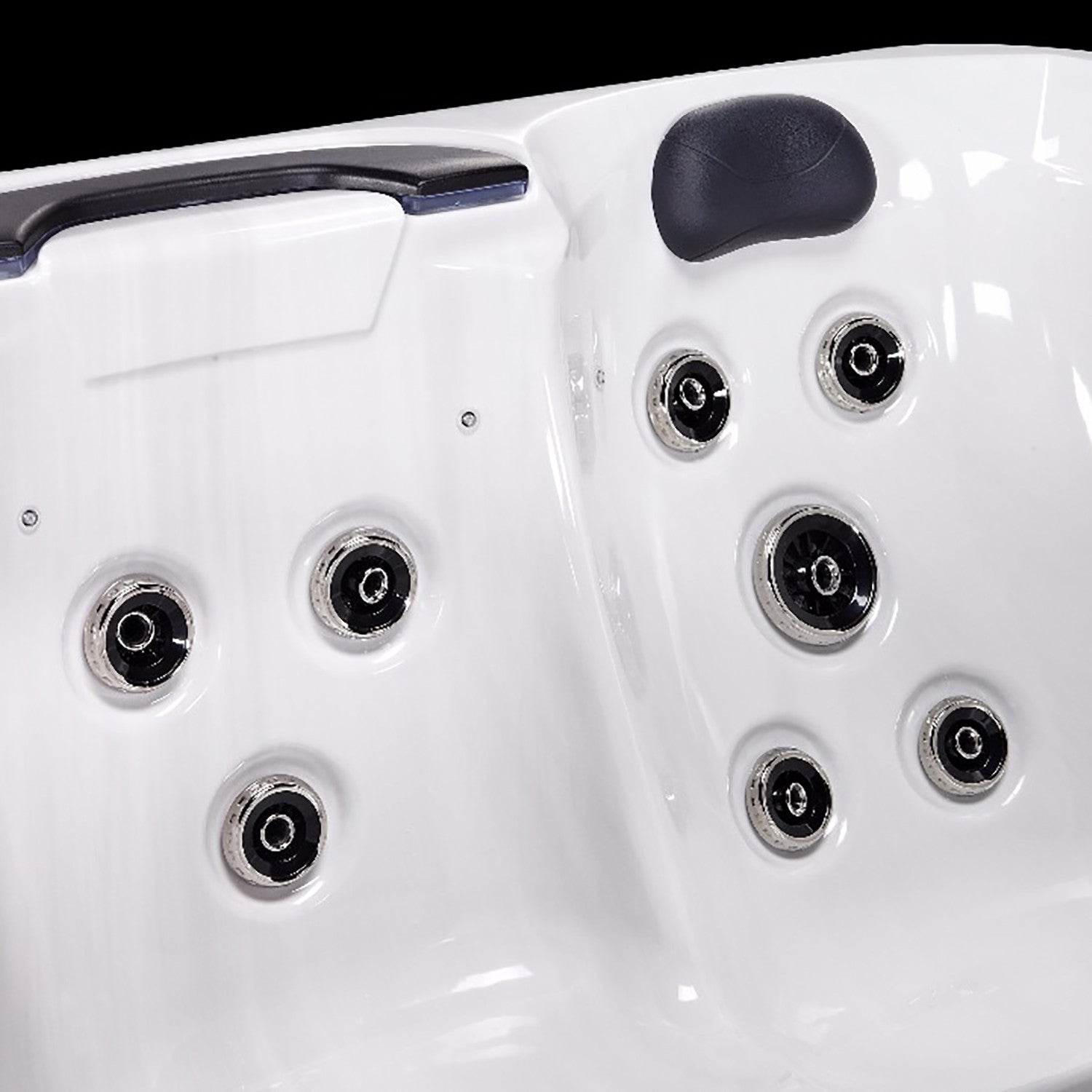 Nuovo Adore Hot Tub | 5 Persons - Nuovo Luxury - Hot Tubs