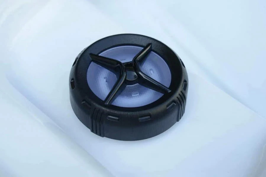 Platinum Spas Trident Lite 5 Person Hot Tub w/ Bluetooth - Nuovo Luxury